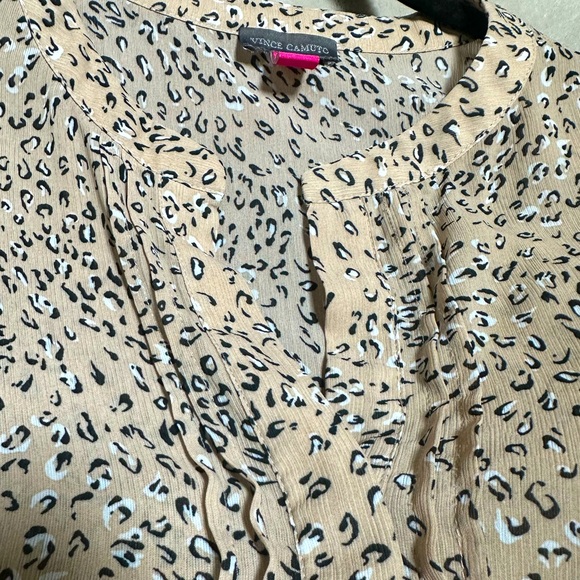 Vince Camuto Blouse - Picture 4 of 7